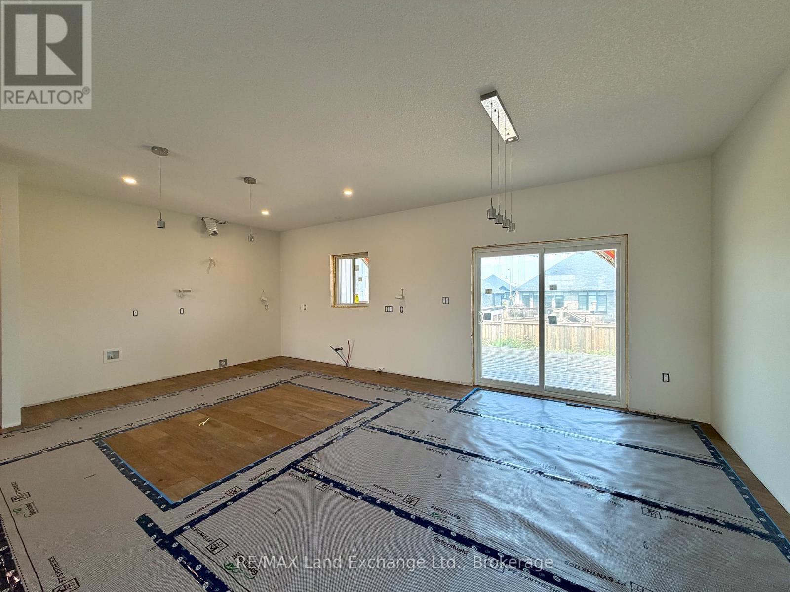 457 NORTHPORT DRIVE - Image 4