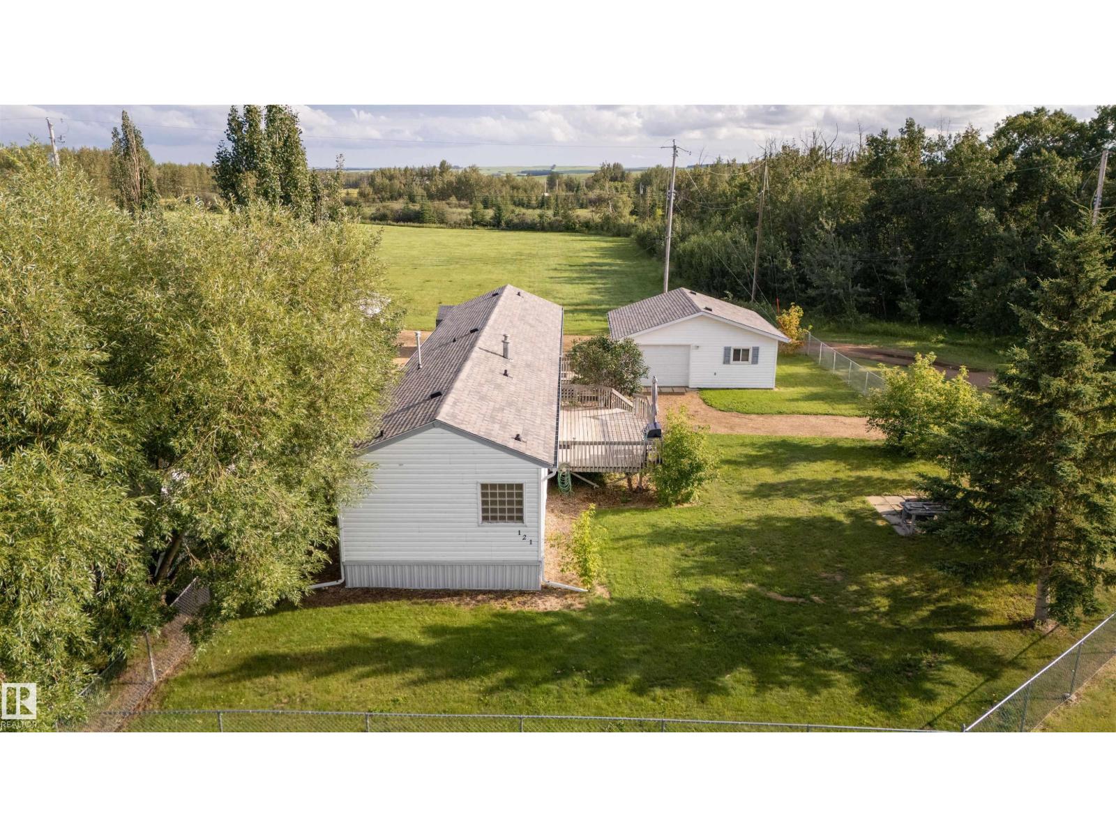 121 Lindgren Street - Photo 38