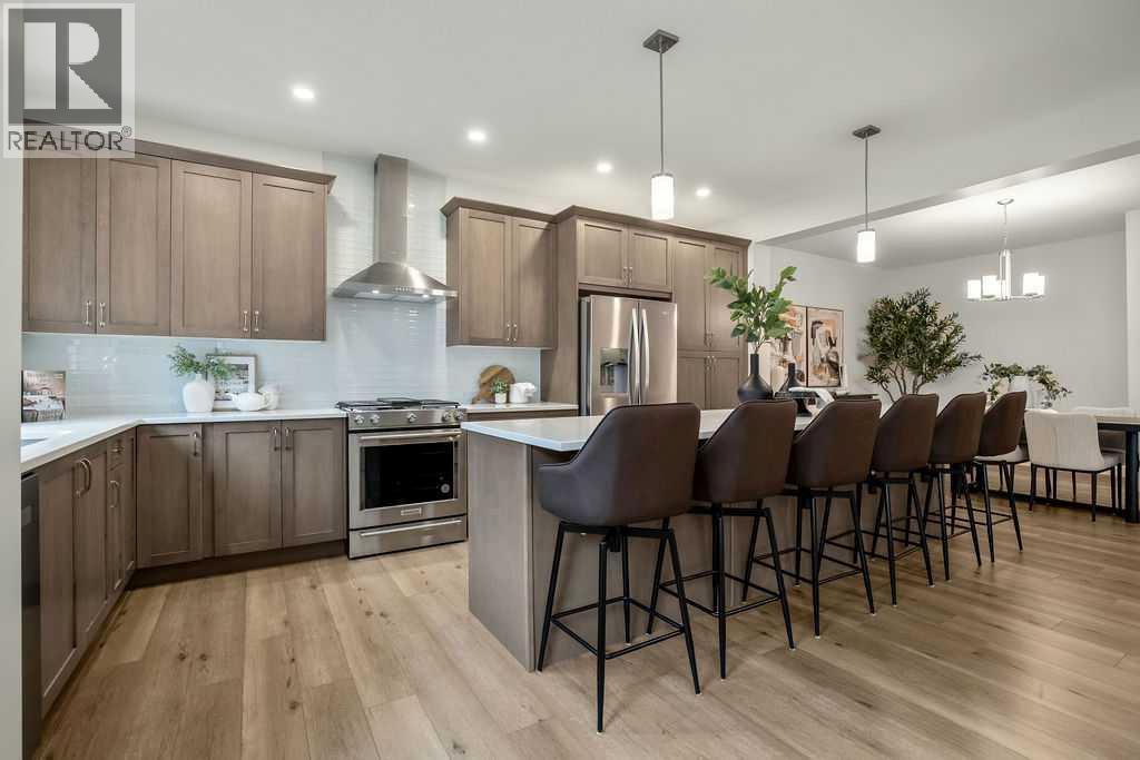 882 Bluerock Way SW, Alpine Park, Calgary photo 2