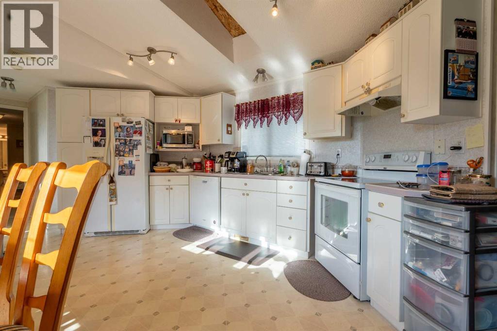 121 Lindgren Street - 8