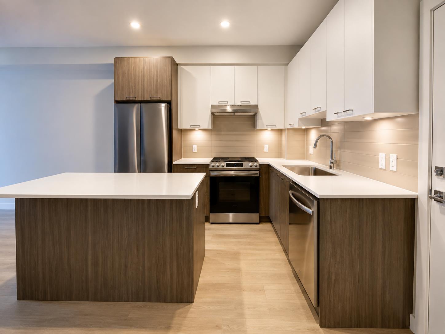 514 3317 148 STREET, Surrey