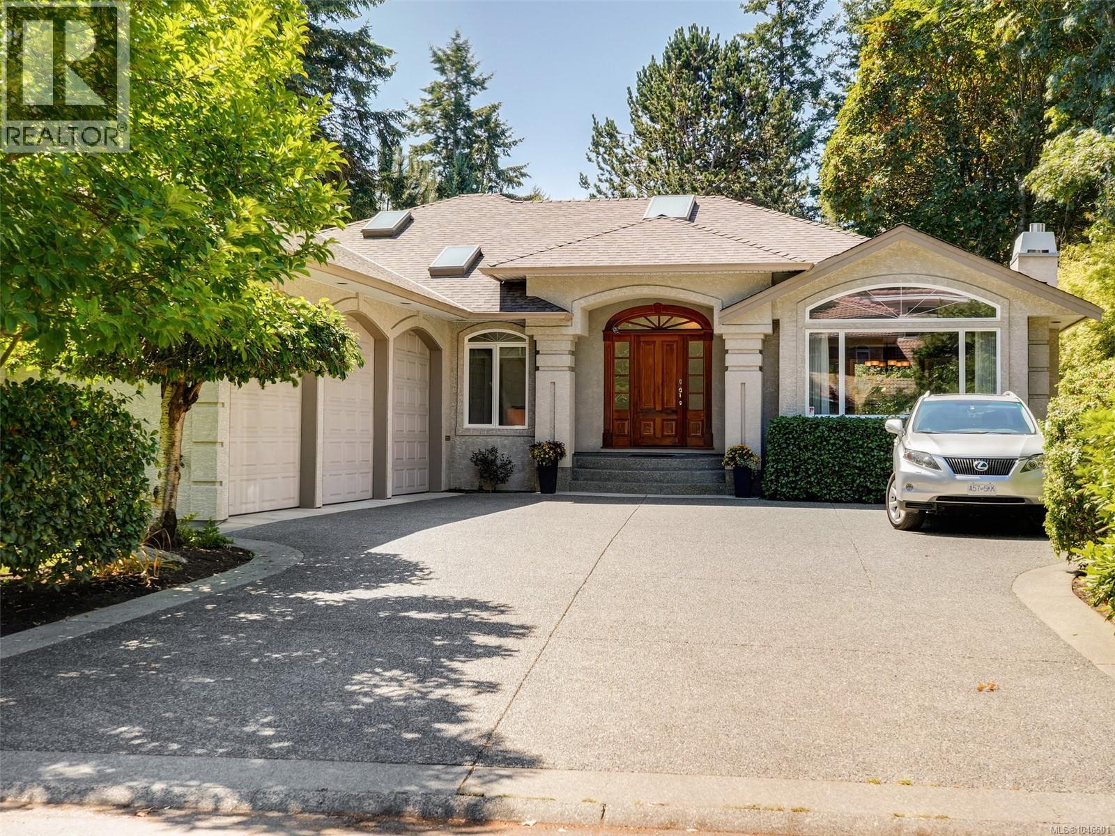  2265 Sage Lane, Saanich
