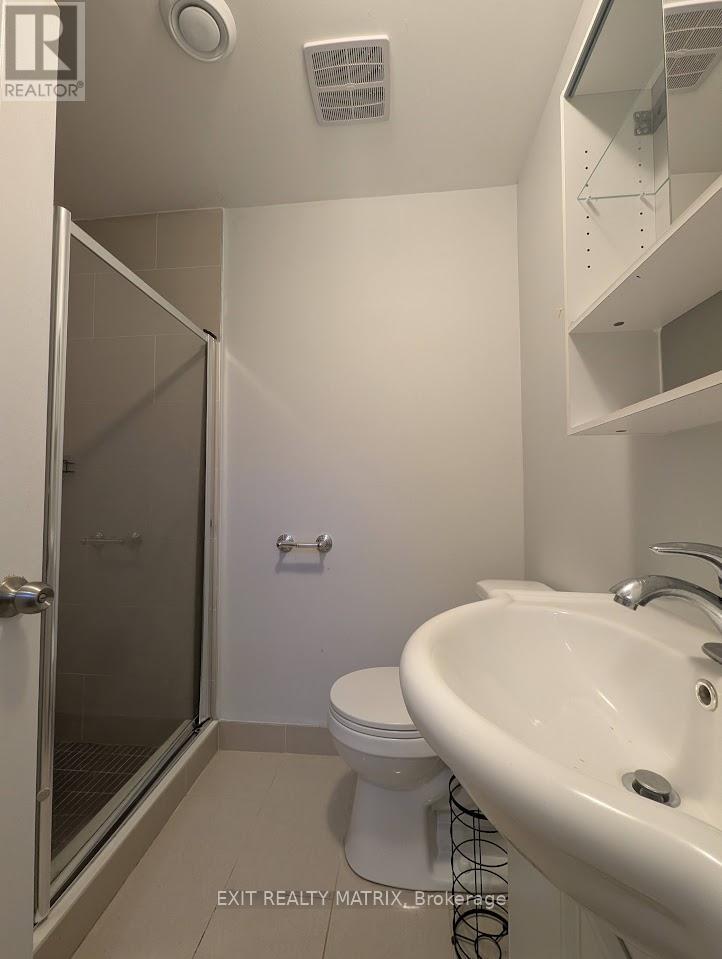 3 Bed, 2 Bath Multi-Family for Rent in Ottawa – B – 222 BLACKBURN AVENUE, Ottawa – MLS# X13669392 - Image 10
