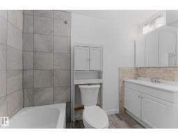 7823 136 Av Nw, Edmonton, AB T5C2K8 Photo 31
