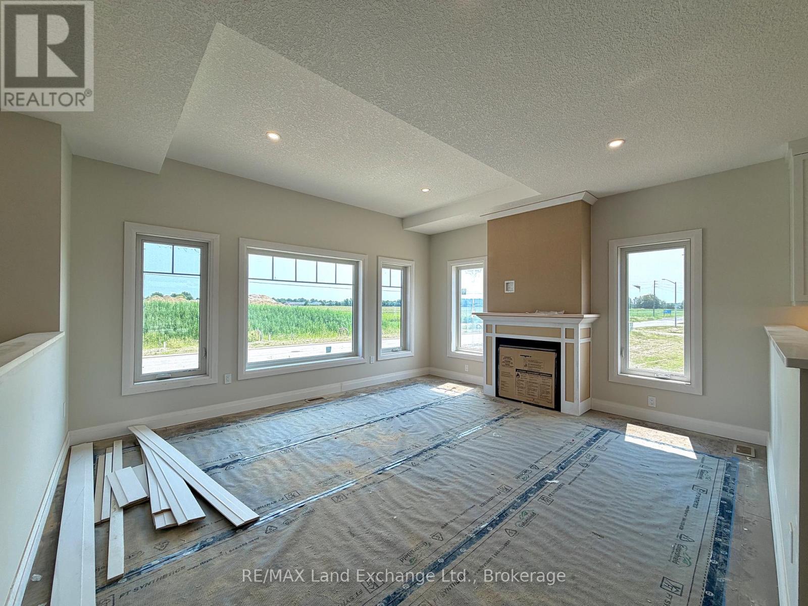 282 RIDGE STREET - 4