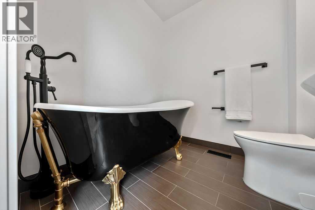 45 25 Avenue Southwest - Photo 20