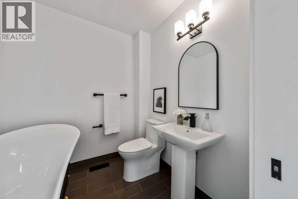 45 25 Avenue Southwest - Photo 19