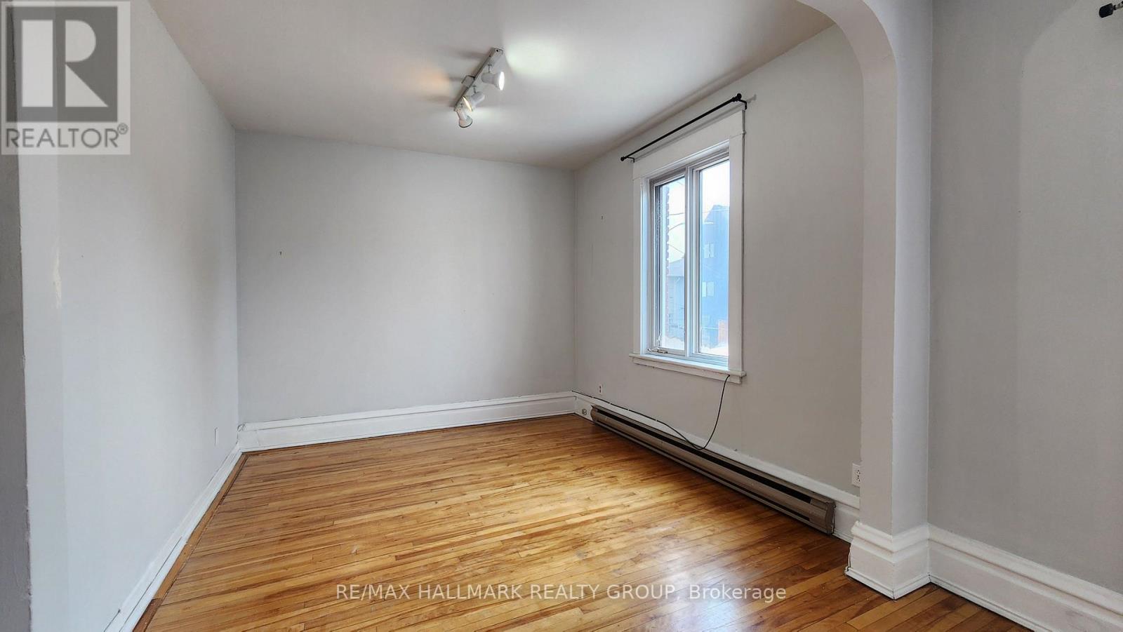 2 Bed, 1 Bath Multi-Family for Rent in Ottawa – 3 – 125 GLENORA STREET, Ottawa – MLS# X13669424 - Image 14