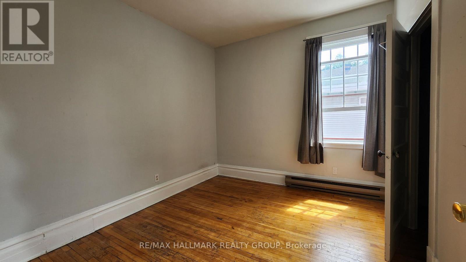 2 Bed, 1 Bath Multi-Family for Rent in Ottawa – 3 – 125 GLENORA STREET, Ottawa – MLS# X13669424 - Image 24