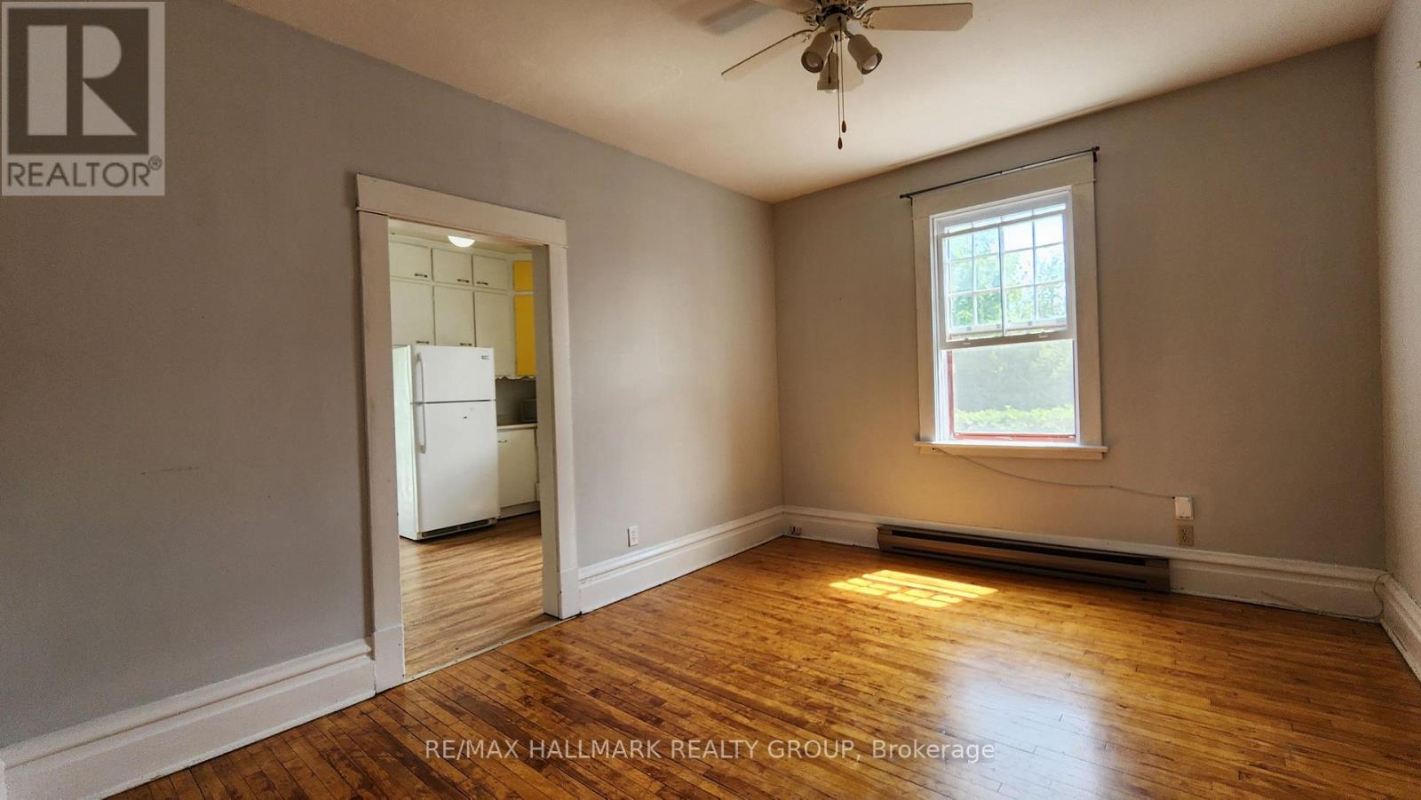 2 Bed, 1 Bath Multi-Family for Rent in Ottawa – 3 – 125 GLENORA STREET, Ottawa – MLS# X13669424 - Image 31