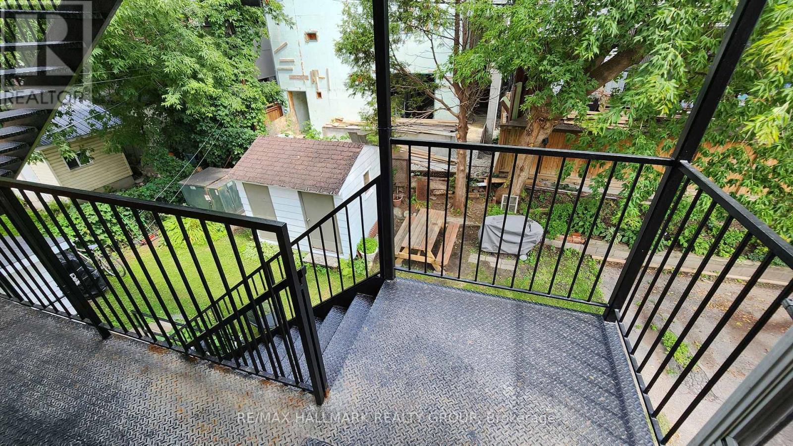 2 Bed, 1 Bath Multi-Family for Rent in Ottawa – 3 – 125 GLENORA STREET, Ottawa – MLS# X13669424 - Image 40