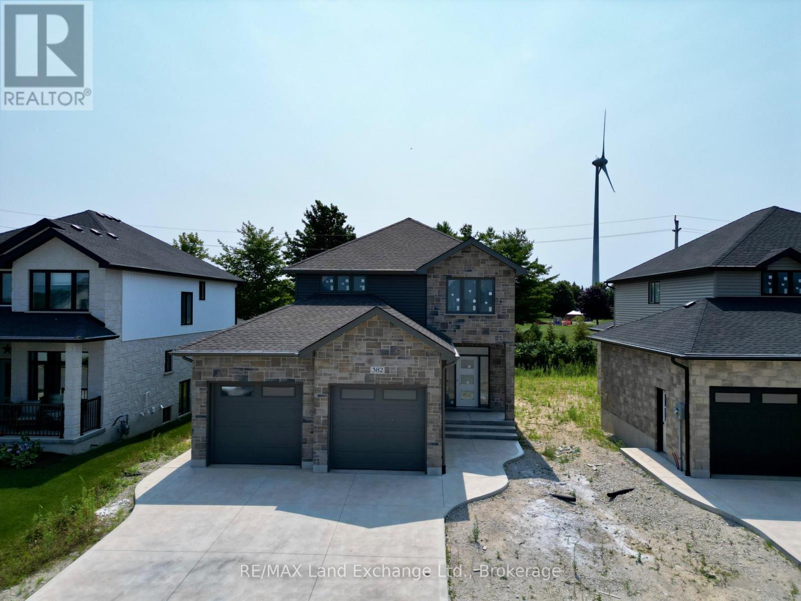 382 FRANCES STREET - 12