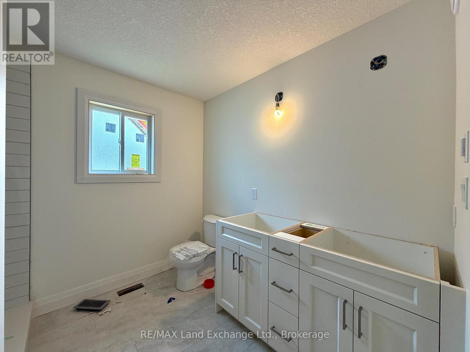 382 FRANCES STREET - Image 15