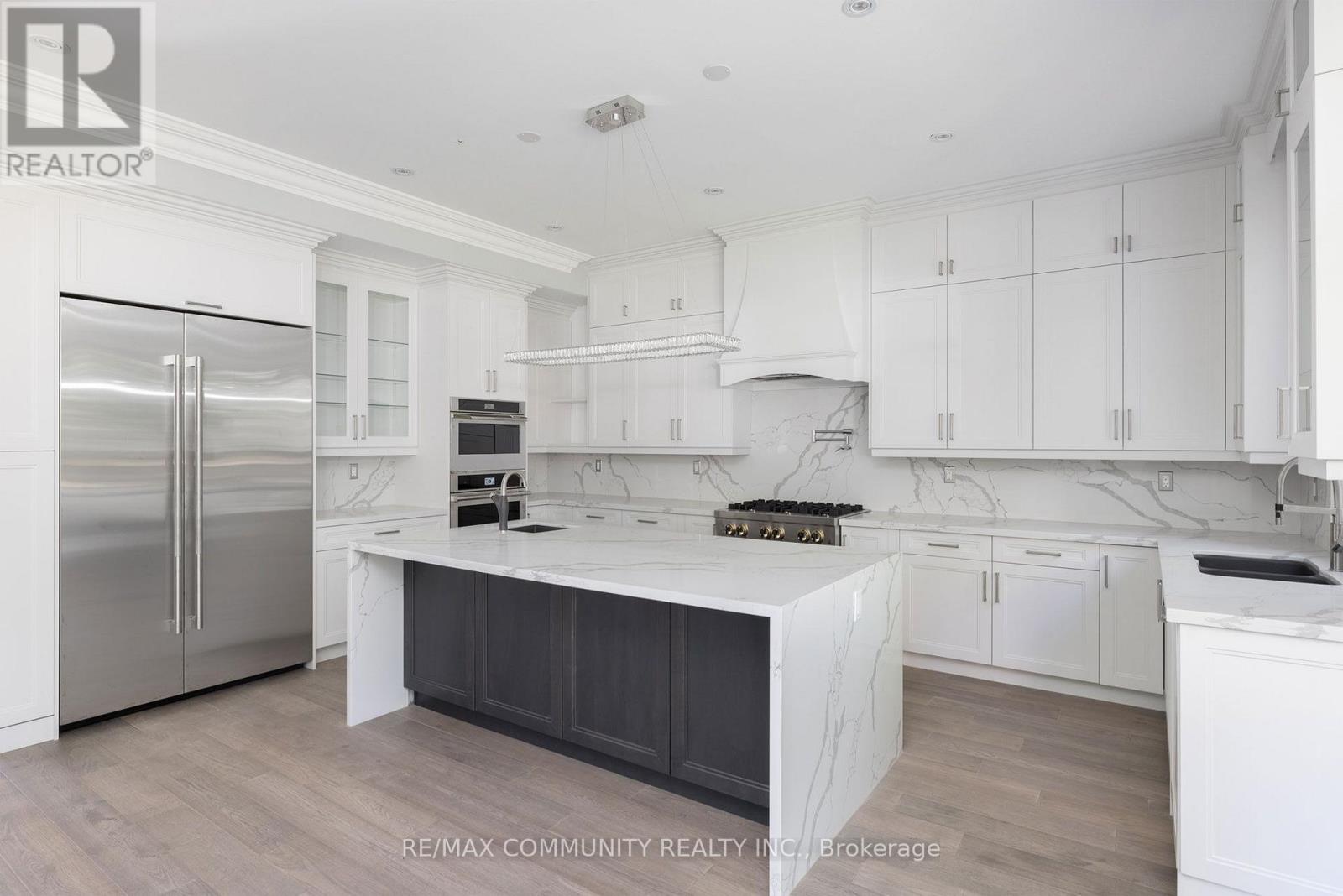 12 PORT ROYAL TRAIL - 12