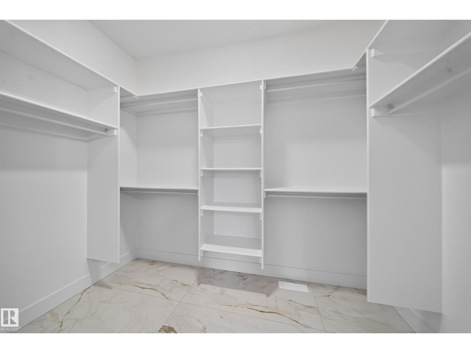 688 Bank drive - Photo 43