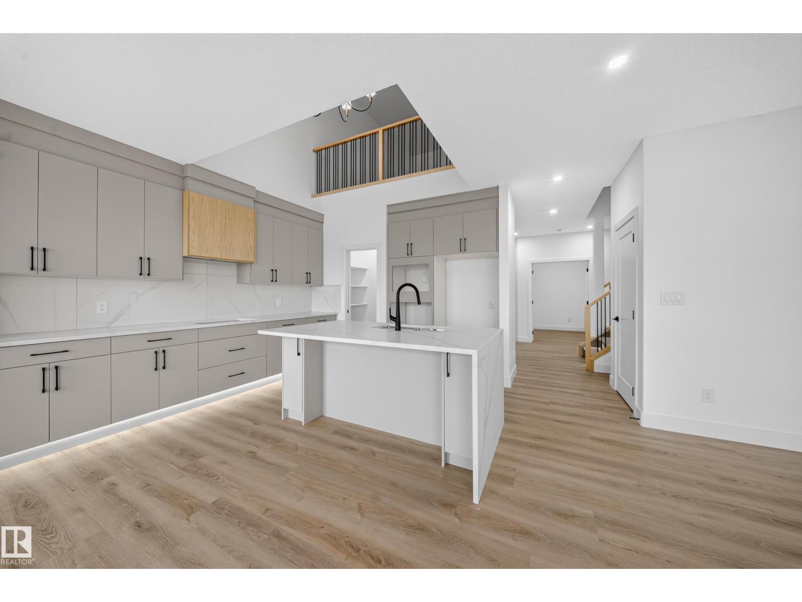 688 Bank drive - Photo 26