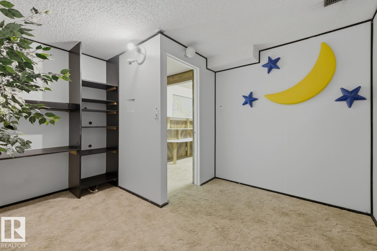 3515 43 Avenue NW - Photo 20