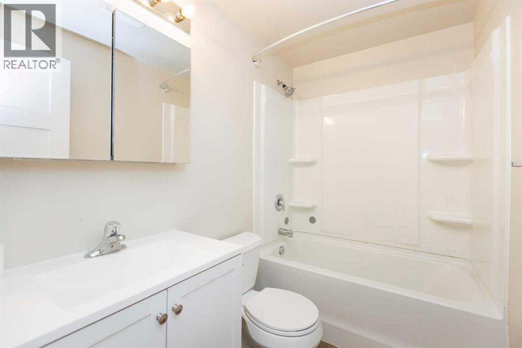 3907 39 Street - Photo 12