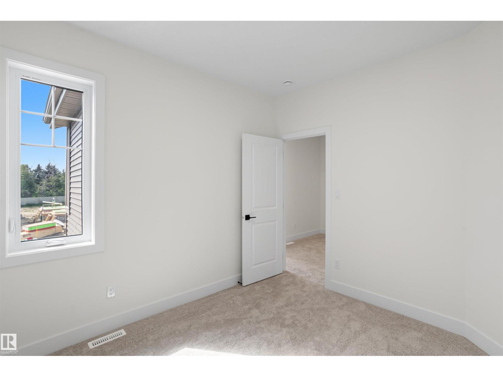1786 Crossbill LO NW - 40