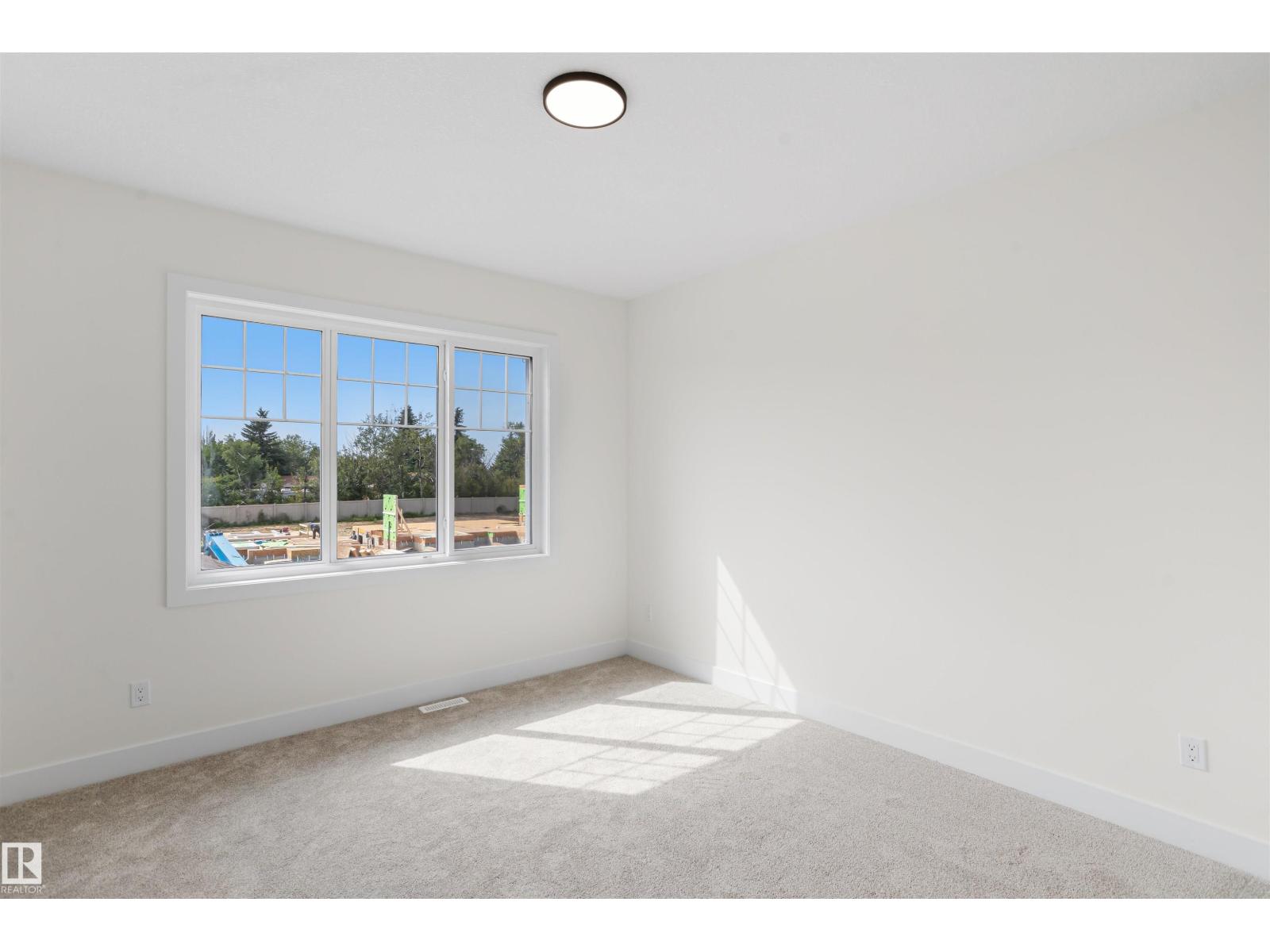 1786 Crossbill LO NW - 37