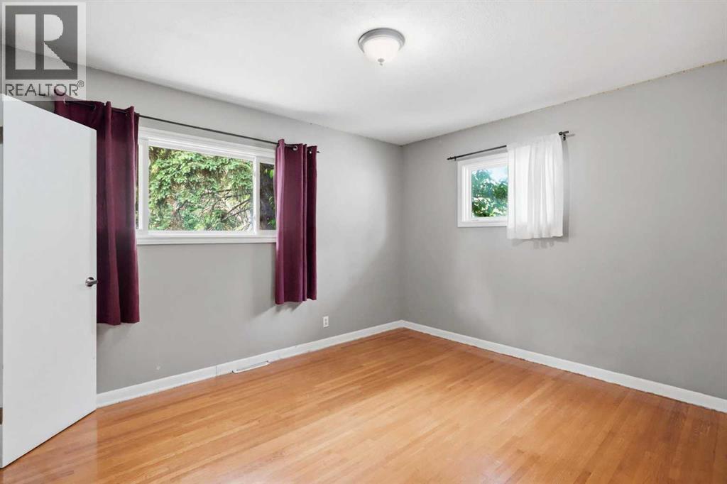 111 42 Avenue Northeast - Photo 20