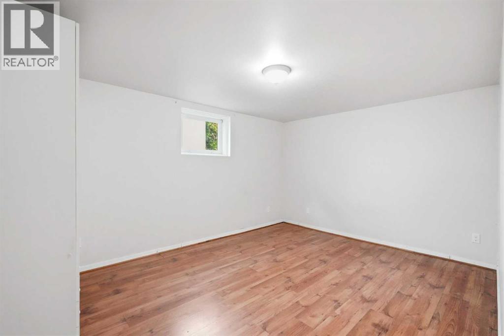 111 42 Avenue Northeast - Photo 32
