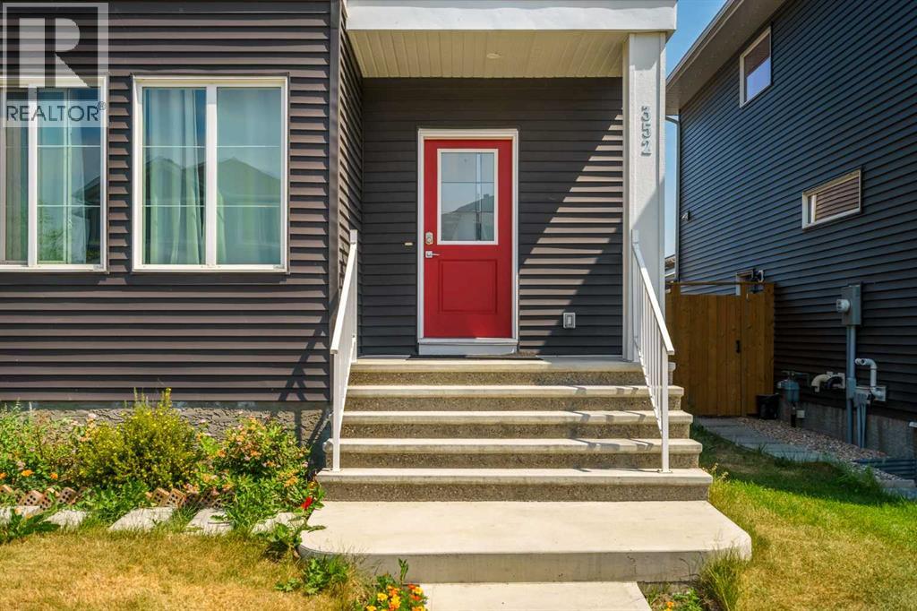 352 chelsea passage Passage W, Chelsea, Chestermere photo 2