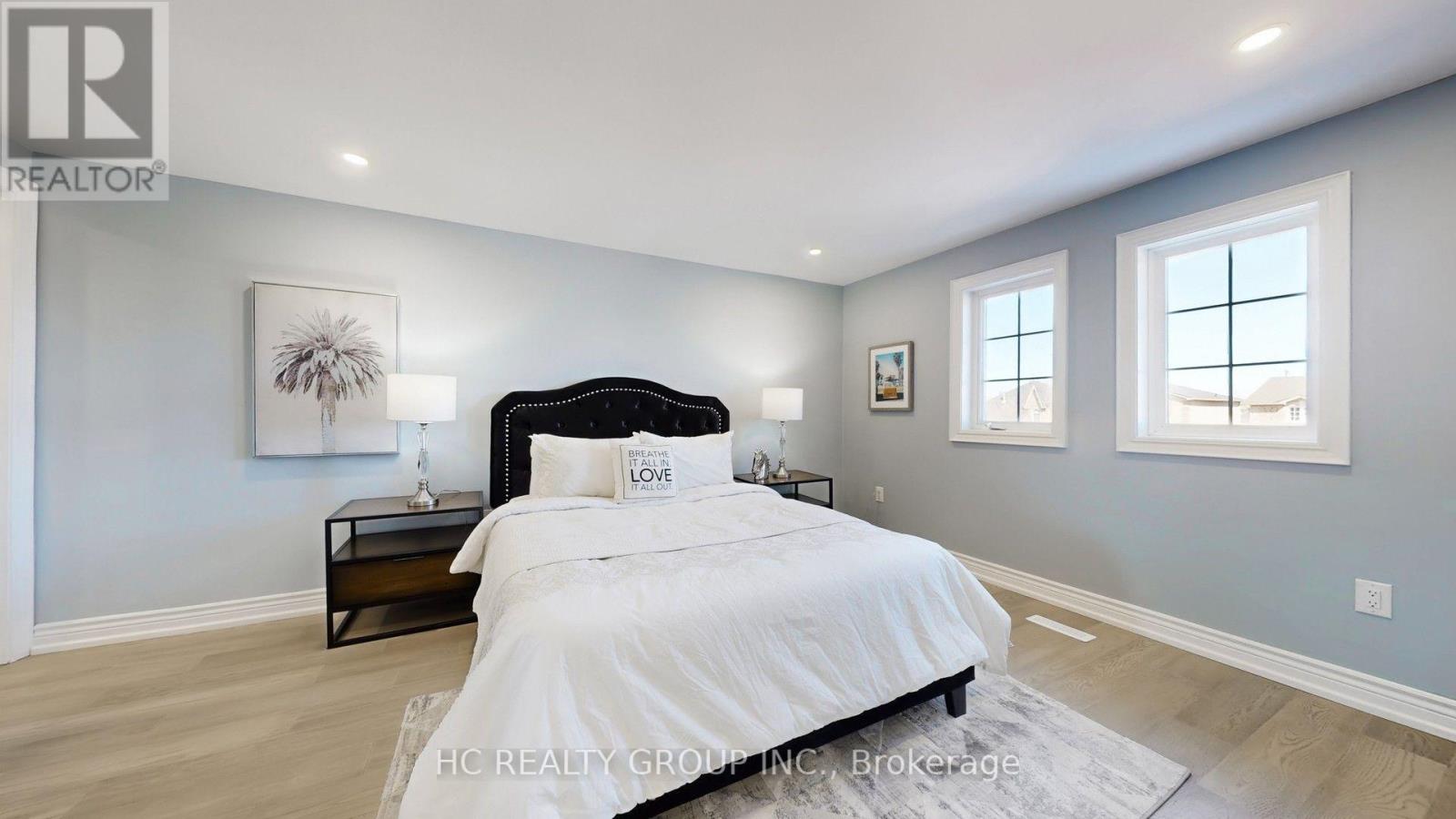 75 AMBLER BAY - Image 22