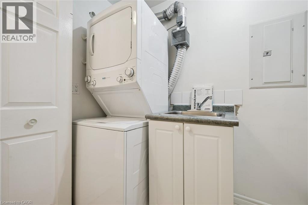 #110 20 ST GEORGE Street - Image 21