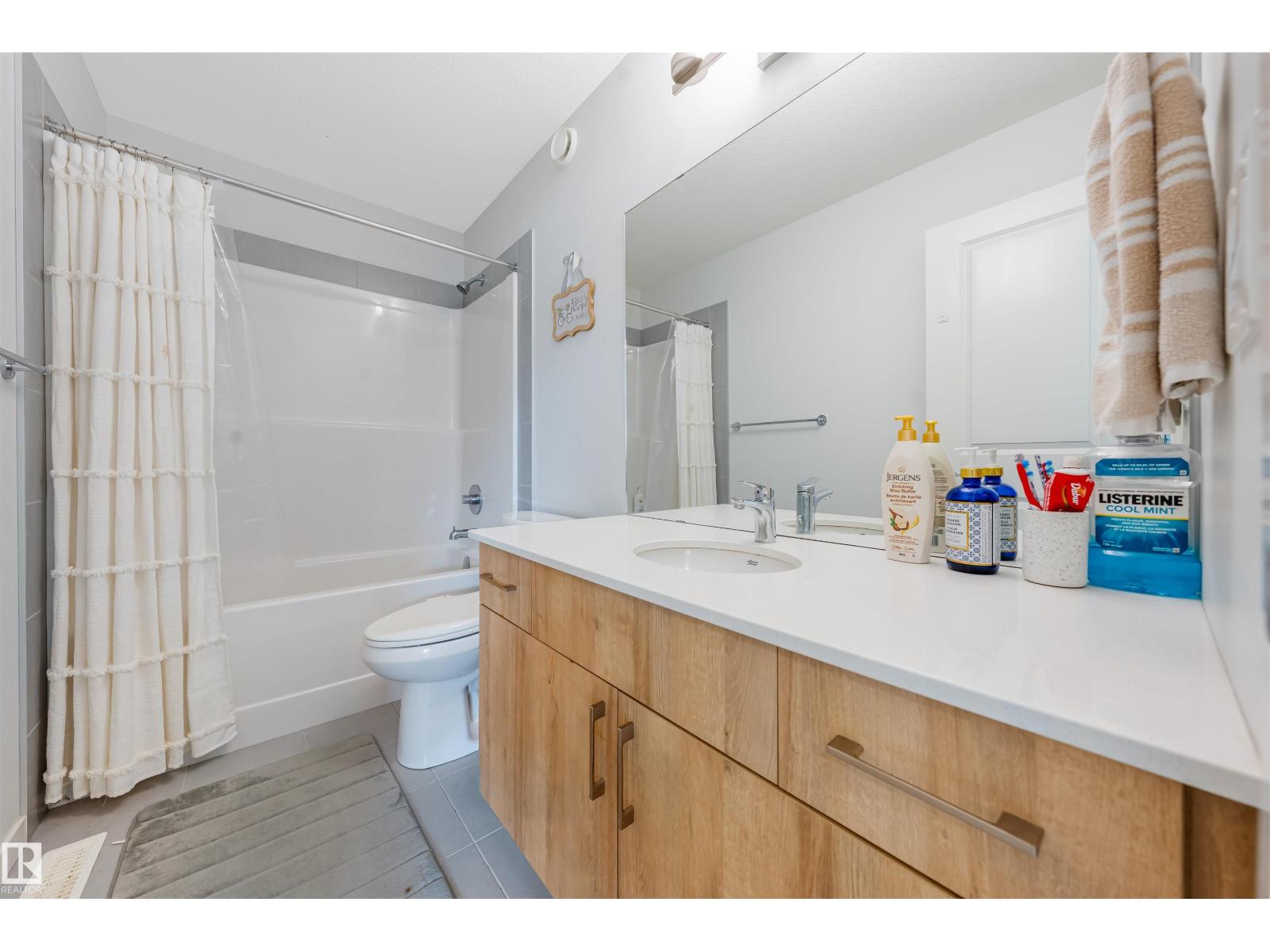 17072 45 Street NW - Photo 44