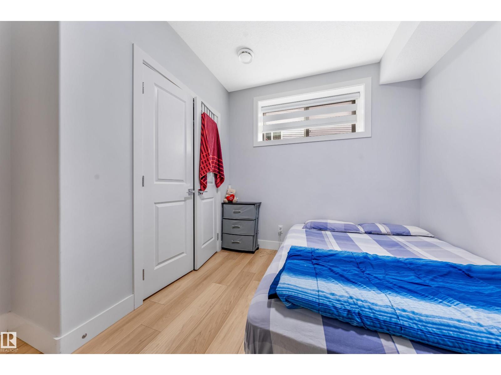 17072 45 ST NW - 62