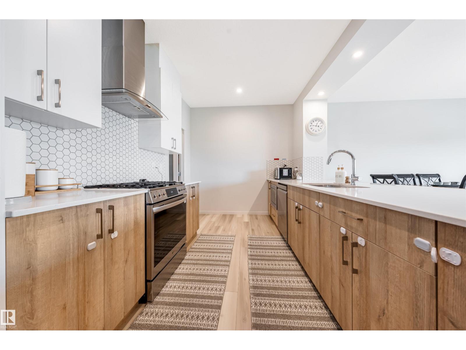 17072 45 ST NW - 22
