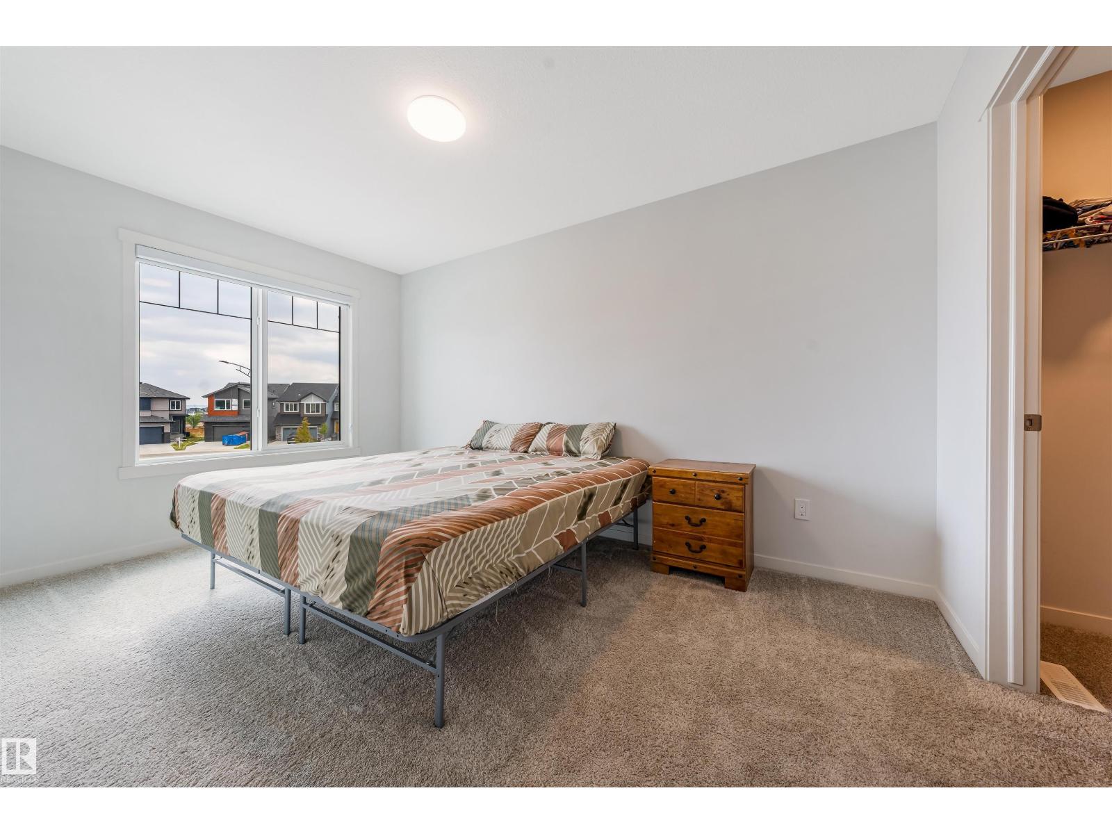 17072 45 ST NW - 48