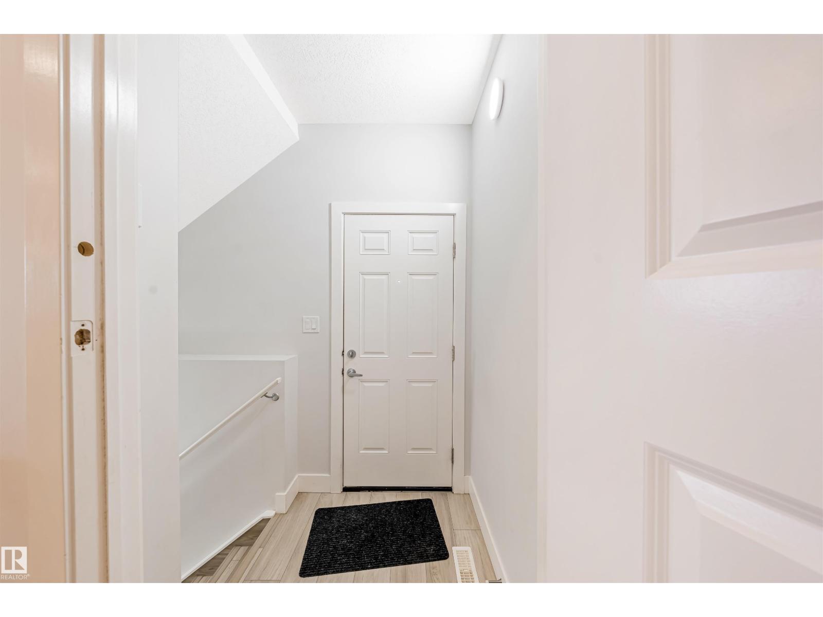 17072 45 ST NW - 56