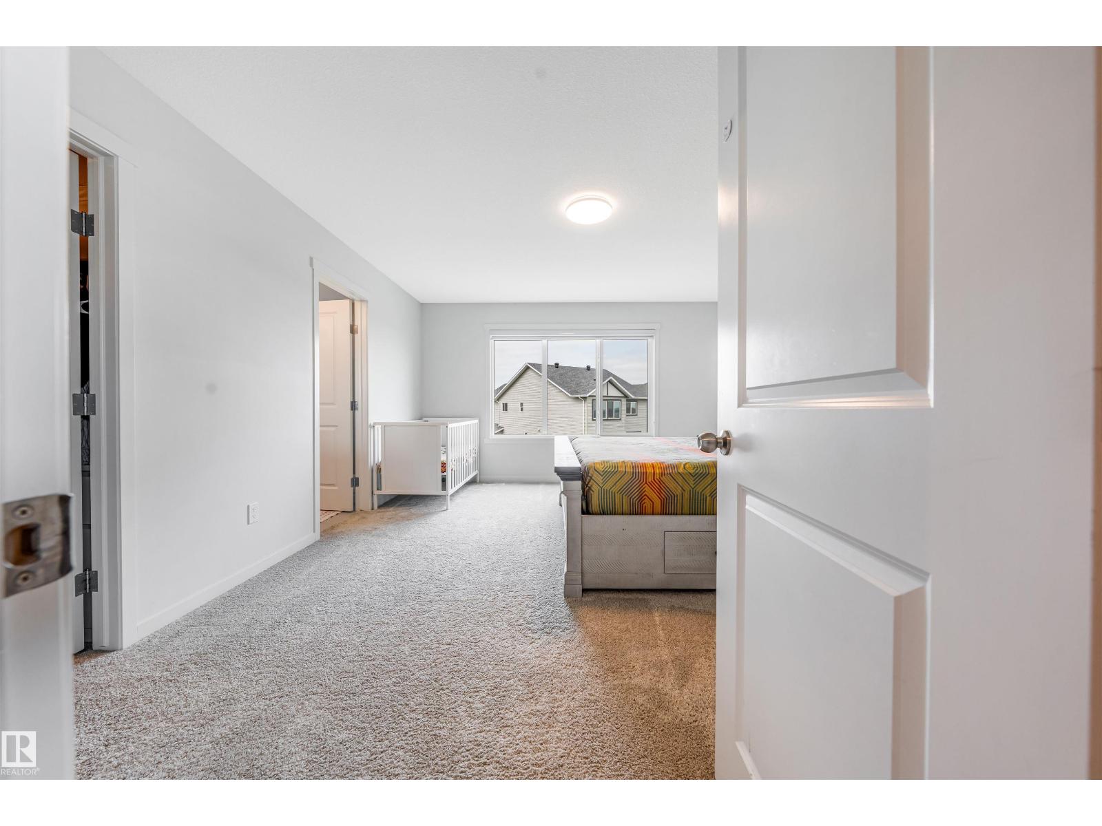 17072 45 Street NW - Photo 35