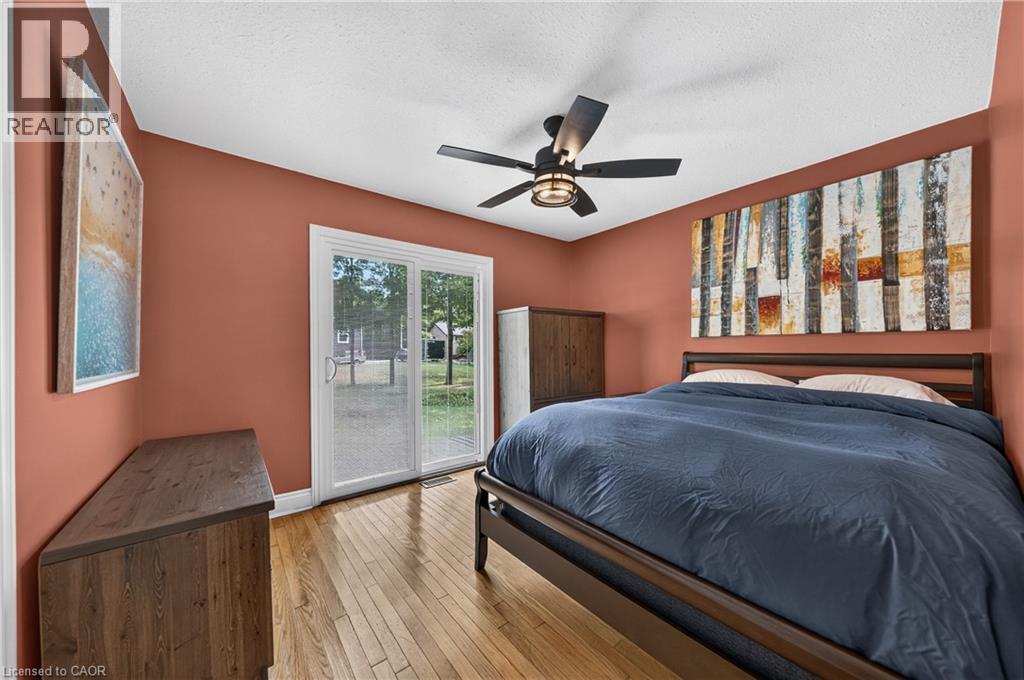 4905 MAPLEVIEW Crescent - Image 19