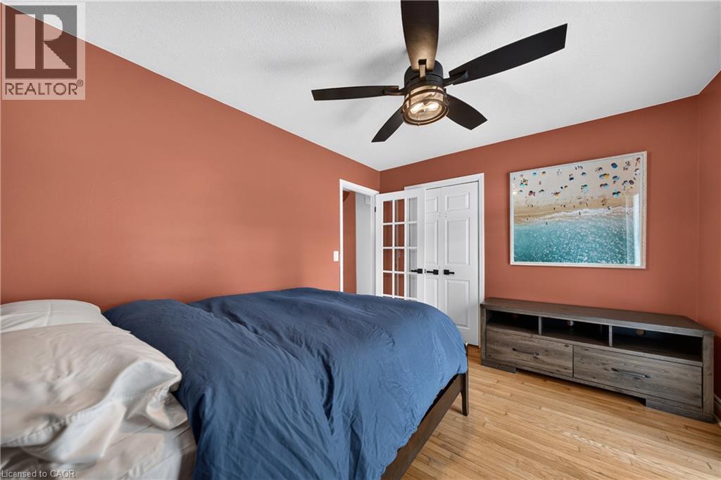 4905 MAPLEVIEW Crescent - Image 20
