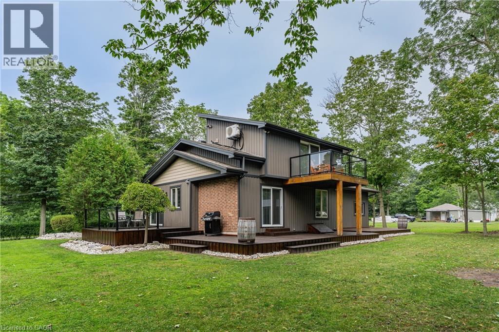 4905 MAPLEVIEW Crescent - Image 38