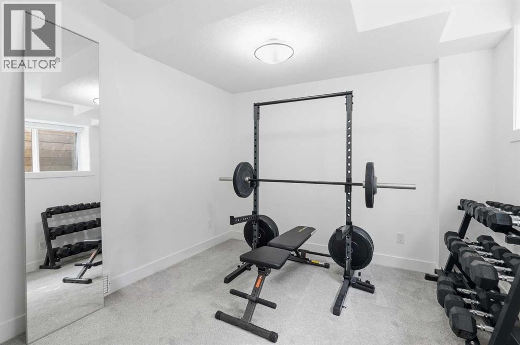 422 6A Street NE - Image 25