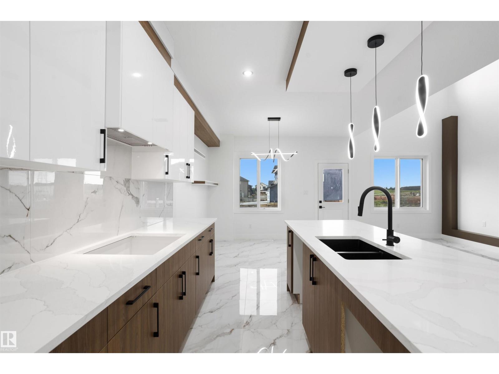 803 158 AV NE - Image 14