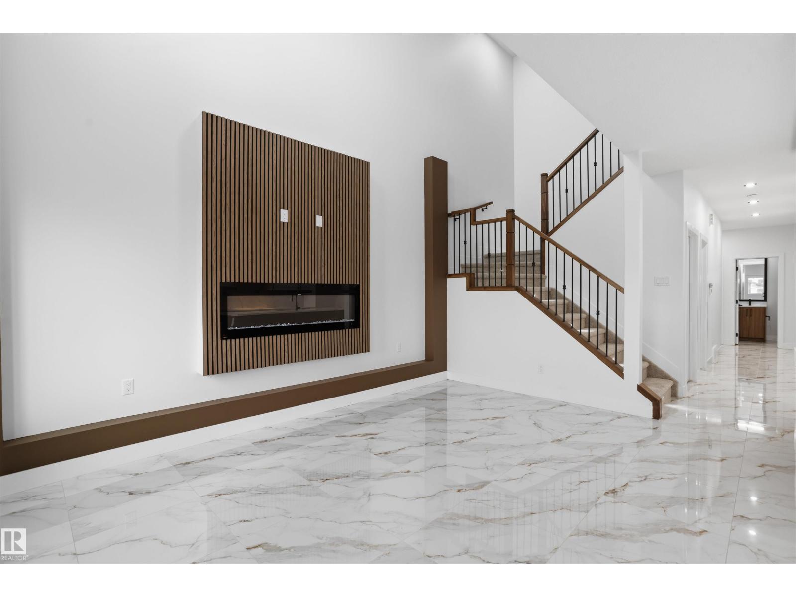 803 158 AV NE - Image 19