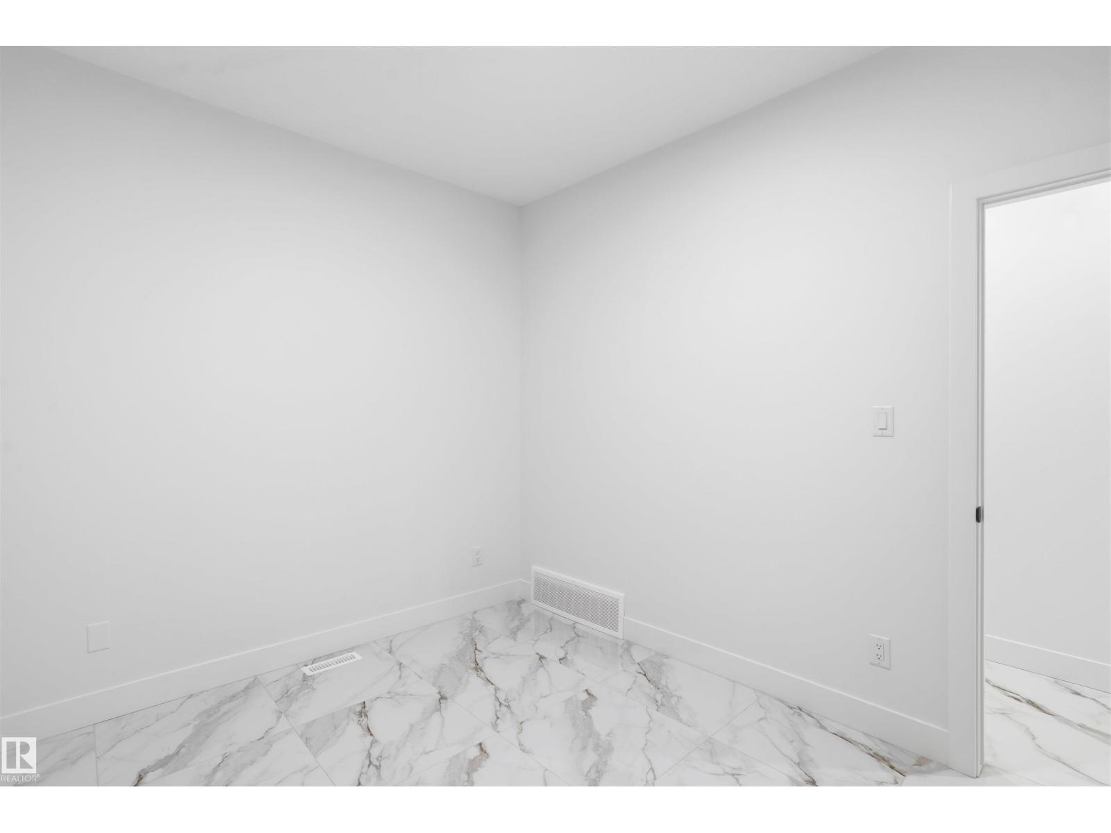 803 158 AV NE - 6