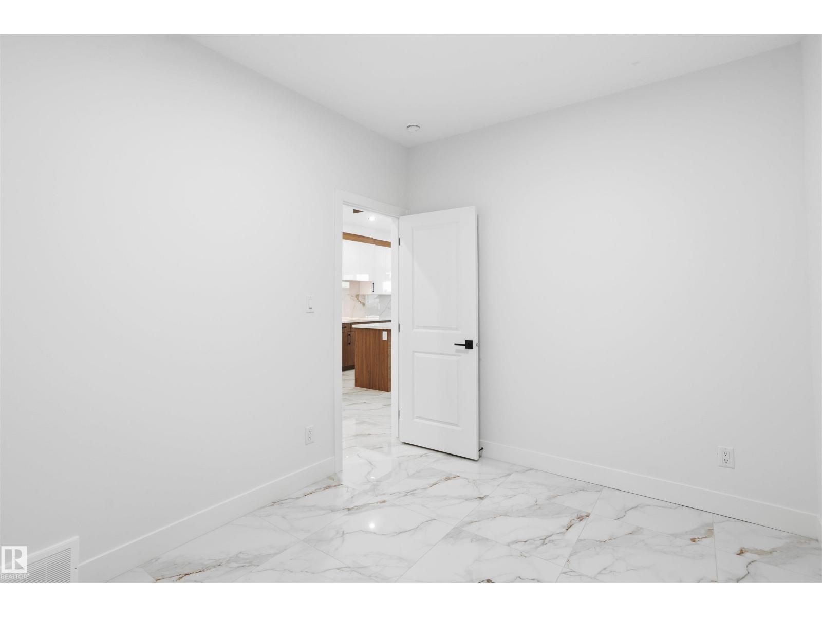 803 158 AV NE - Image 7