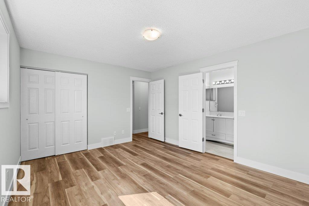 4209 25 Avenue NW - Photo 18