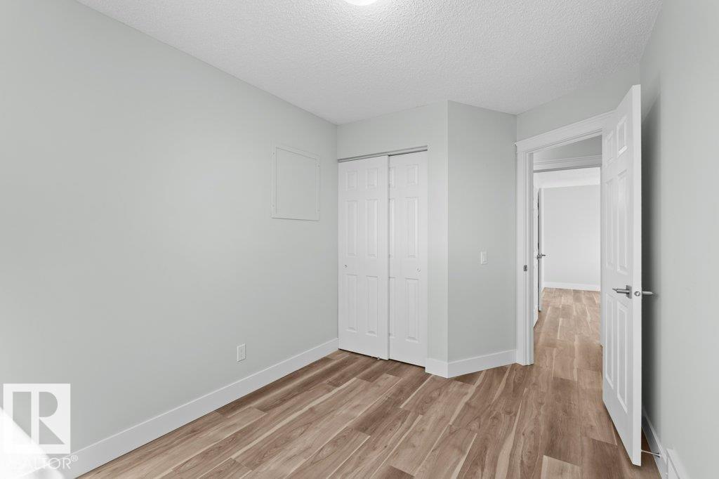4209 25 AV NW - 21