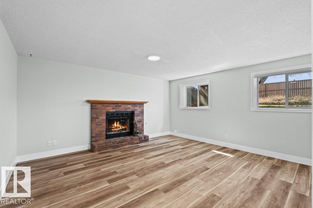 4209 25 Avenue NW - Photo 25