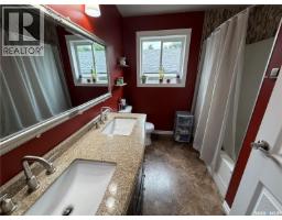 123 Railway Avenue, Lake Lenore, SK S0K2J0 Photo 22