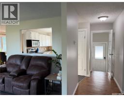 Foyer - 123 Railway Avenue, Lake Lenore, SK S0K2J0 Photo 9