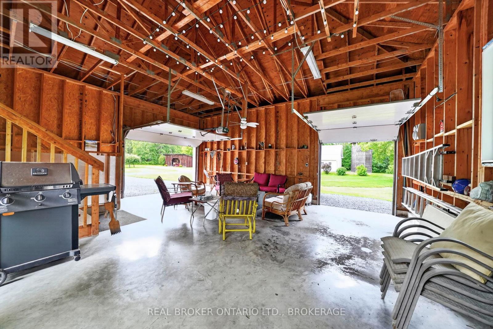 18523 KENYON CONC RD 1 ROAD - Image 29
