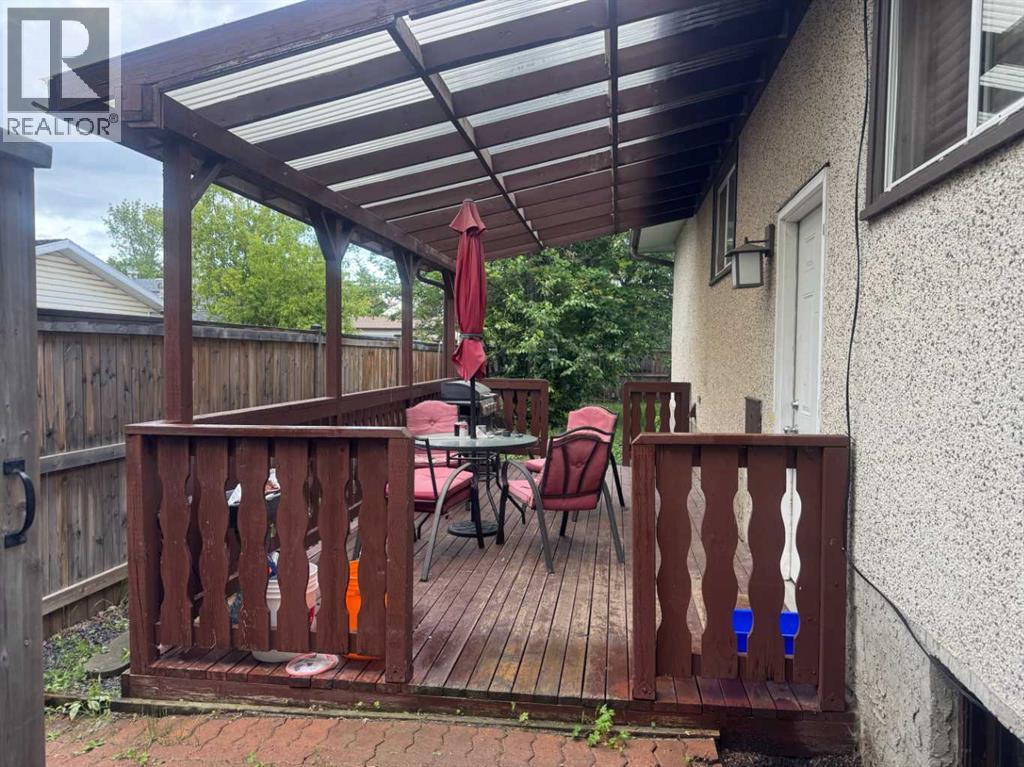 59 Nichols Crescent - Photo 8